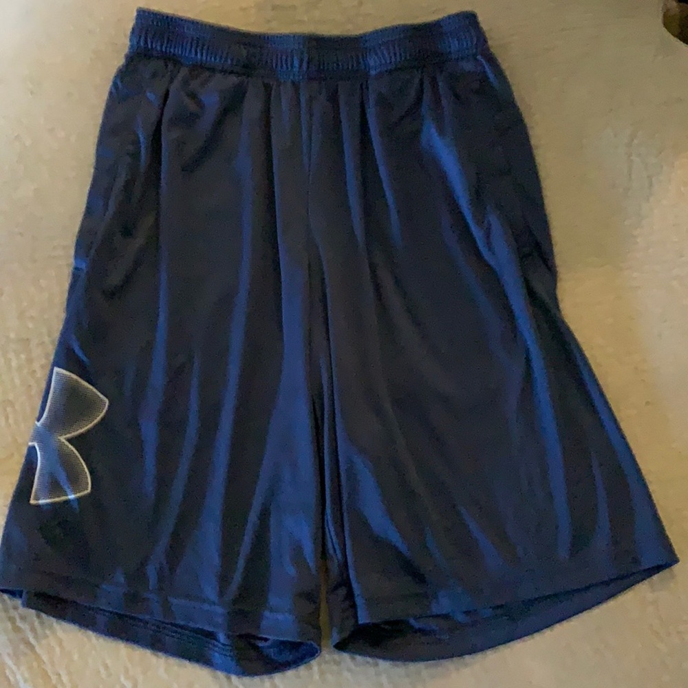 Men’s Under Armour shorts S